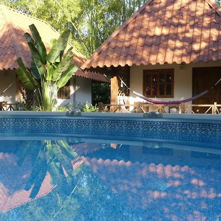 Naturalmente Boutique Bungalows Y Cocina Mediterranea Las Lajas  Exterior foto