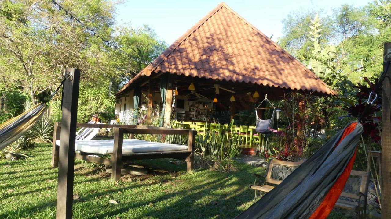 Naturalmente Boutique Bungalows Y Cocina Mediterranea Las Lajas  Exterior foto